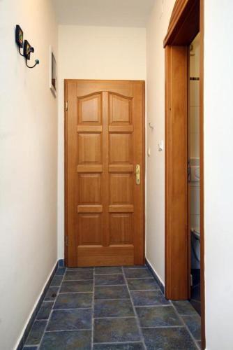 Apartment Novalja 9414a