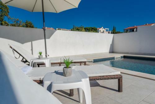 Apartamento Medima, Luxury Ap. With Private Pool
