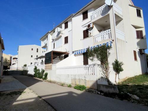 Apartment Novalja Summer