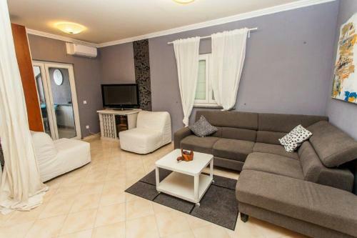 Apartment Teta Ana - Novalja