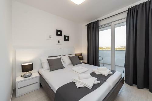 Apartamento Pool Villas Maris