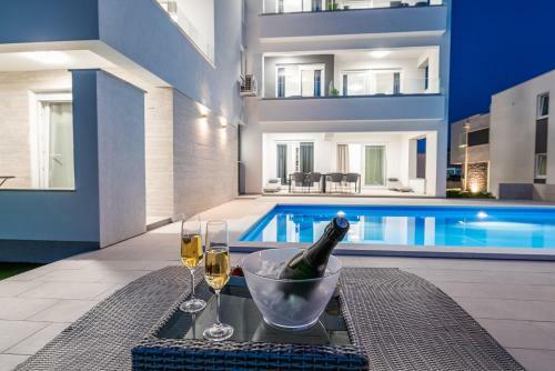 Apartamento Pool Villas Maris