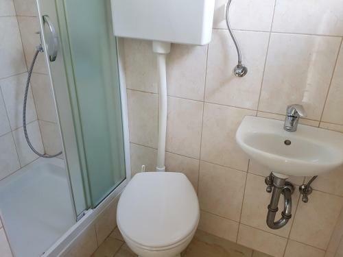 Hostal Guest House Perica