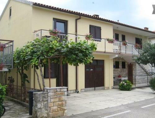 Apartments Nevija 188