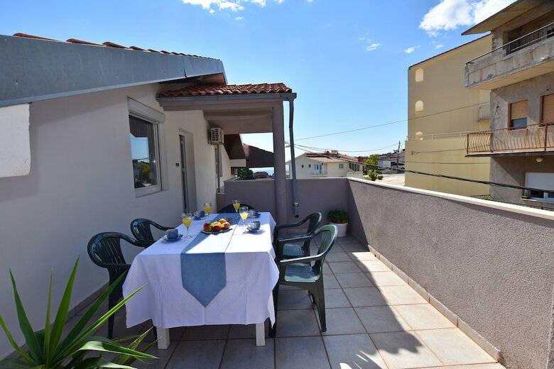 Apartments Ana