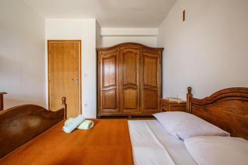 Apartment Nemira 15727d