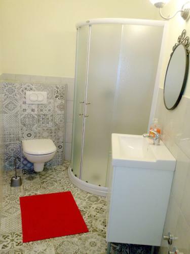 Nemira Beach Apartments