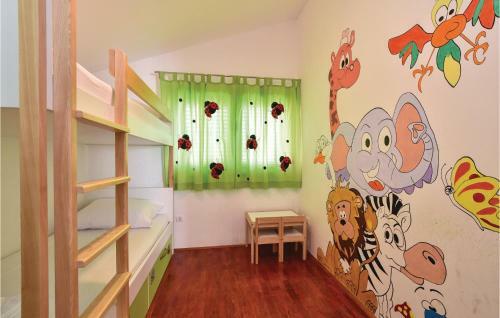 Two-bedroom Holiday Home In Omis