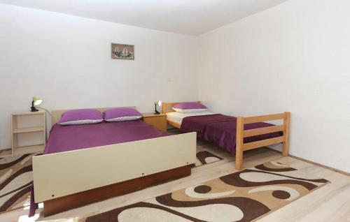 Apartments With A Parking Space Omis - 16185