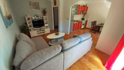 Omis Center Apartments