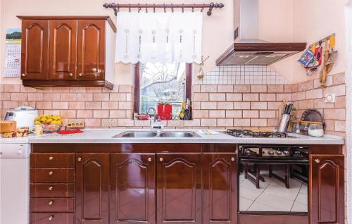 Two-bedroom Holiday Home In Krasica