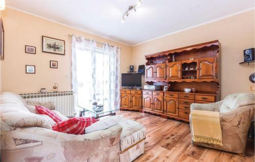 Two-bedroom Holiday Home In Krasica