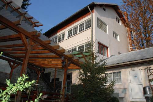 Hostal Vila Cristina