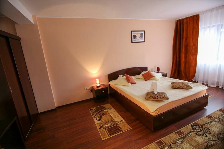 Ciric Hotel