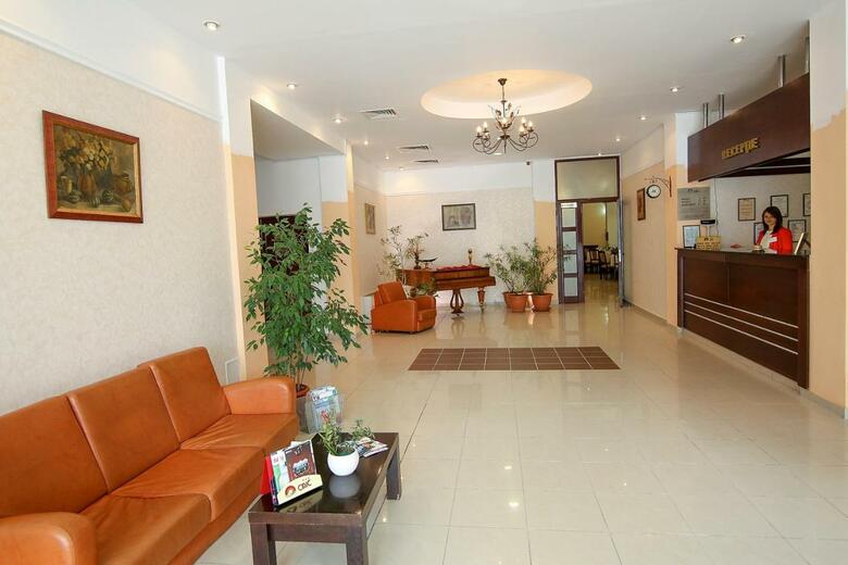 Ciric Hotel
