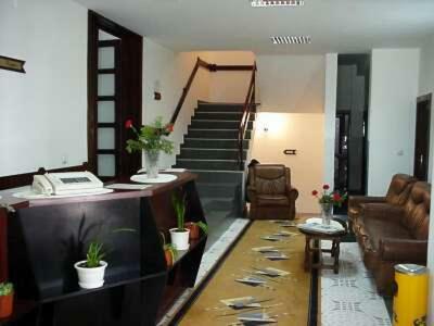 Hostal Pensiunea Tranzit