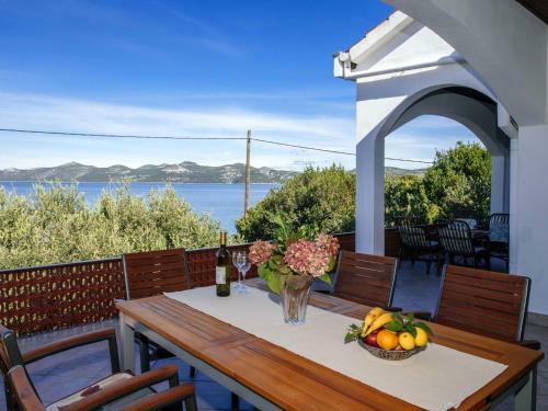 Holiday Home Mira
