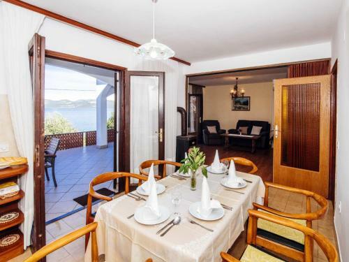 Holiday Home Mira