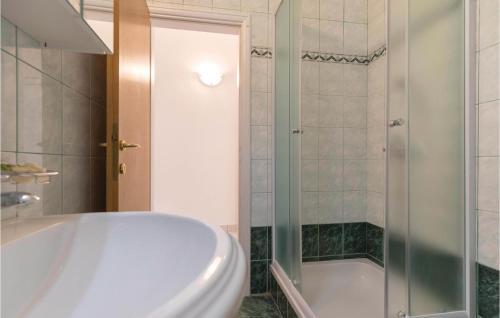 One-bedroom Apartment In Klek