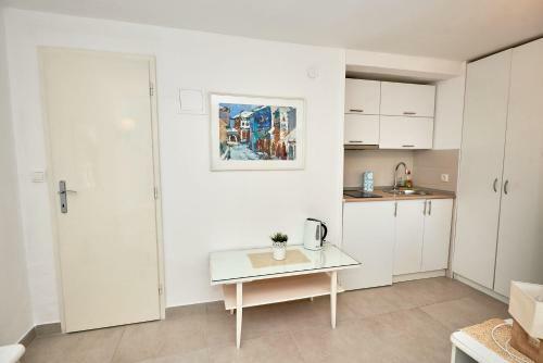 Repic Apartments