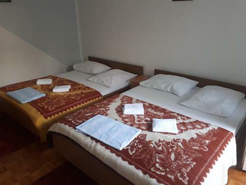 Hostal Guest House & Restaurant Adriatic Klek