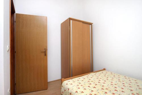Apartments By The Sea Kustici, Pag - 6320