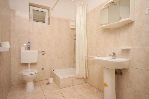 Apartments By The Sea Kustici, Pag - 6355