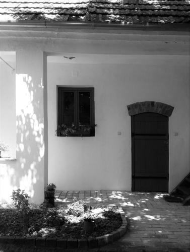 Hostal �gk?ris Vend�gh�z