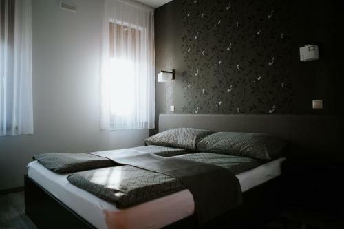 N�meth Apartmanh�zak