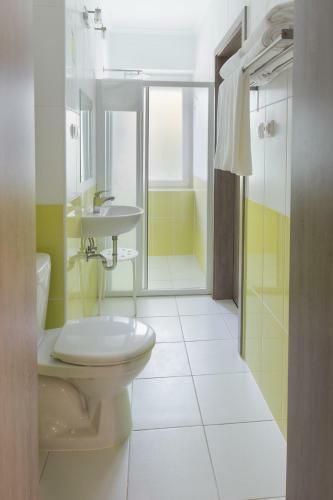 T�part Apartman And Home