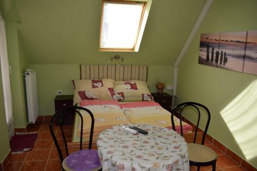 Apartments In Balatongy�r�k 35401