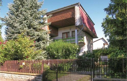 Two-bedroom Holiday Home In Balatonfoldvar