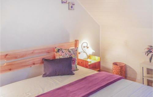 Three-bedroom Holiday Home In Balatonalmadi