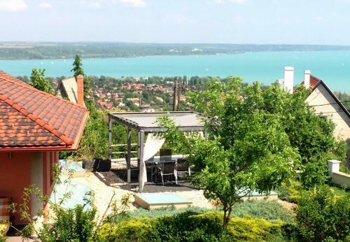 Hostal Azur Villa