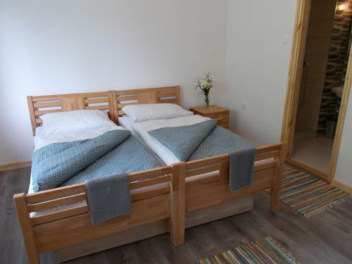 Hostal Krist�ly Vend�gh�z