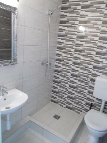 Hostal Krist�ly Vend�gh�z