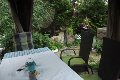 Bed & Breakfast Alab�strom Panzi� �s �tterem