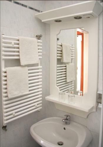Therm�l Hotel Szivek