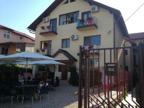 Hostal Pensiunea Casa Firu
