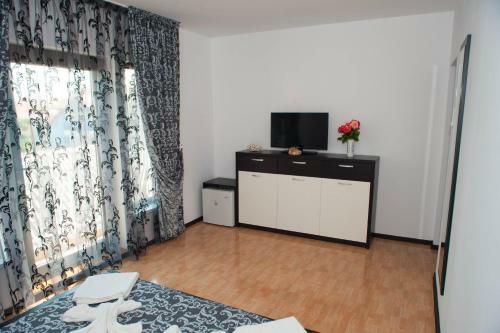Hostal Complex Marinn 1