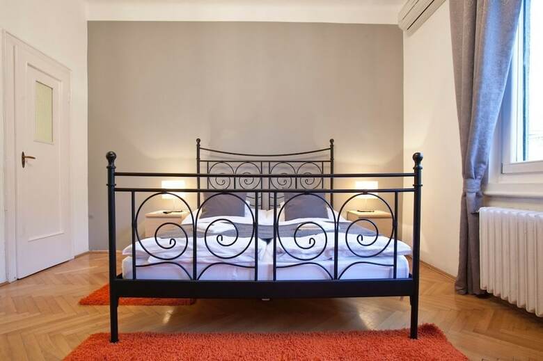 Parliament Penthouse Boutique B&B