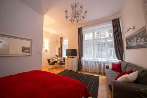 Parliament Corner Apartment
