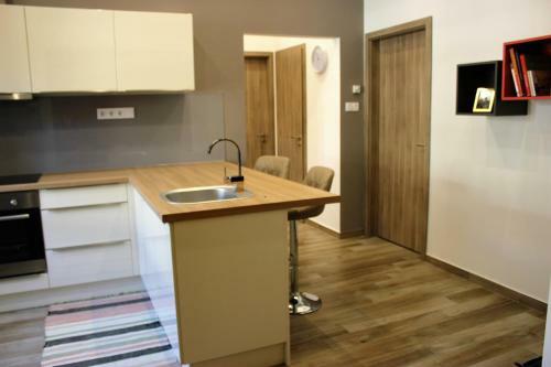 Emma Apartment