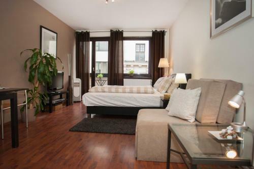 Gloria Apartment