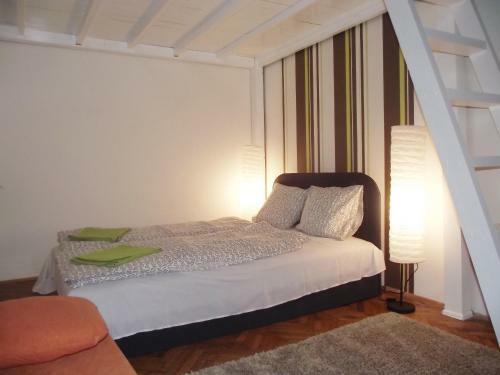 Elizabeth Apartman
