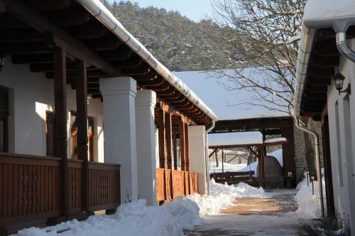 Hostal V�r-kert Vend�gh�z