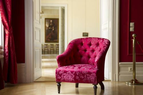 K�rolyi Kast�ly Hotel & Restaurant