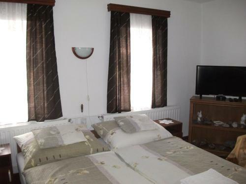 Hostal Kazsim�r Vend�gh�z