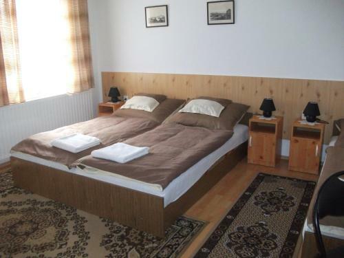 Hostal Kazsim�r Vend�gh�z