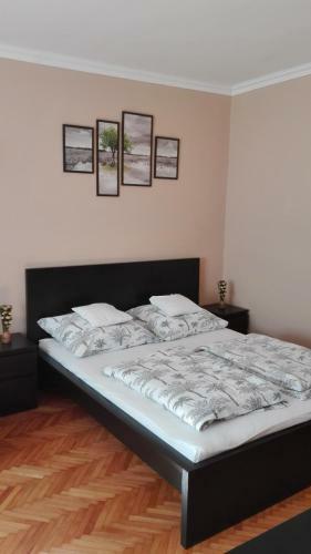 Plat�n Apartman Eger